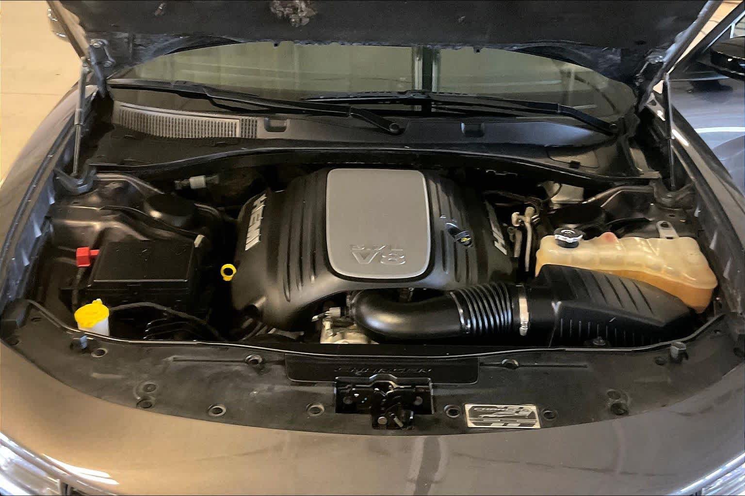 Used 2023 Dodge Charger R/T w/ Cold Weather Package RWD image 28