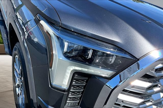Used 2022 Toyota Tundra 1794 Edition AWD/4WD image 33