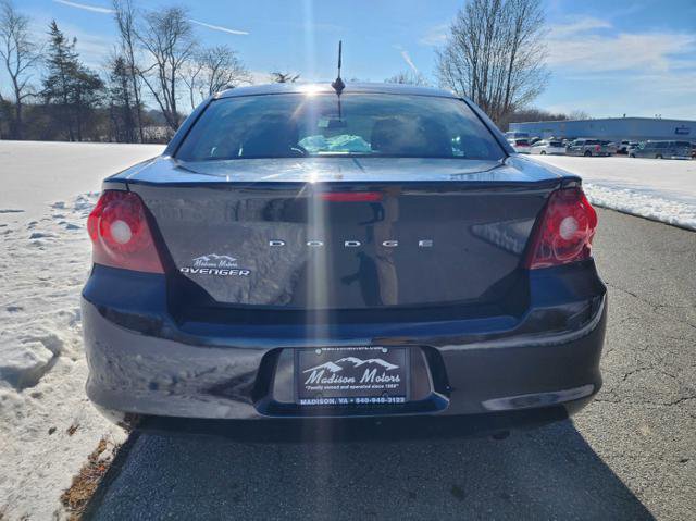 Used 2014 Dodge Avenger SE w/ Rallye Appearance Group FWD image 7