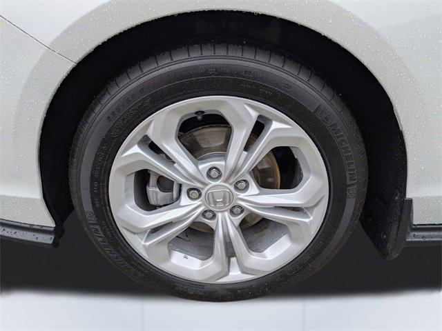 Certified 2025 Honda Accord LX image 11