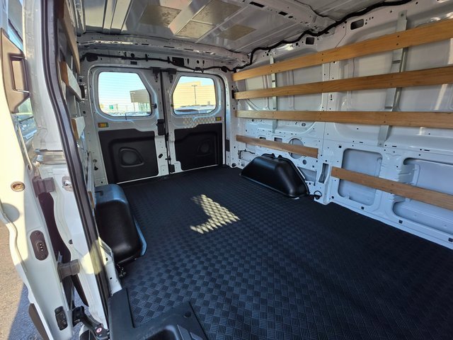 Used 2024 Ford Transit 250 Low Roof w/ Exterior Upgrade Package image 18