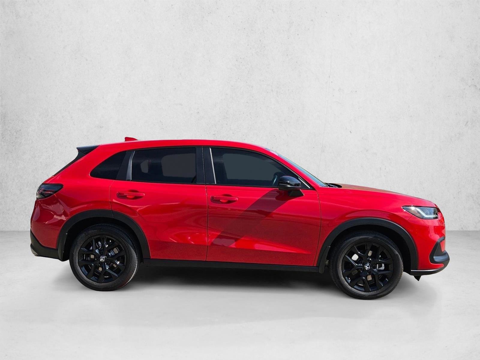 Used 2024 Honda HR-V Sport image 4