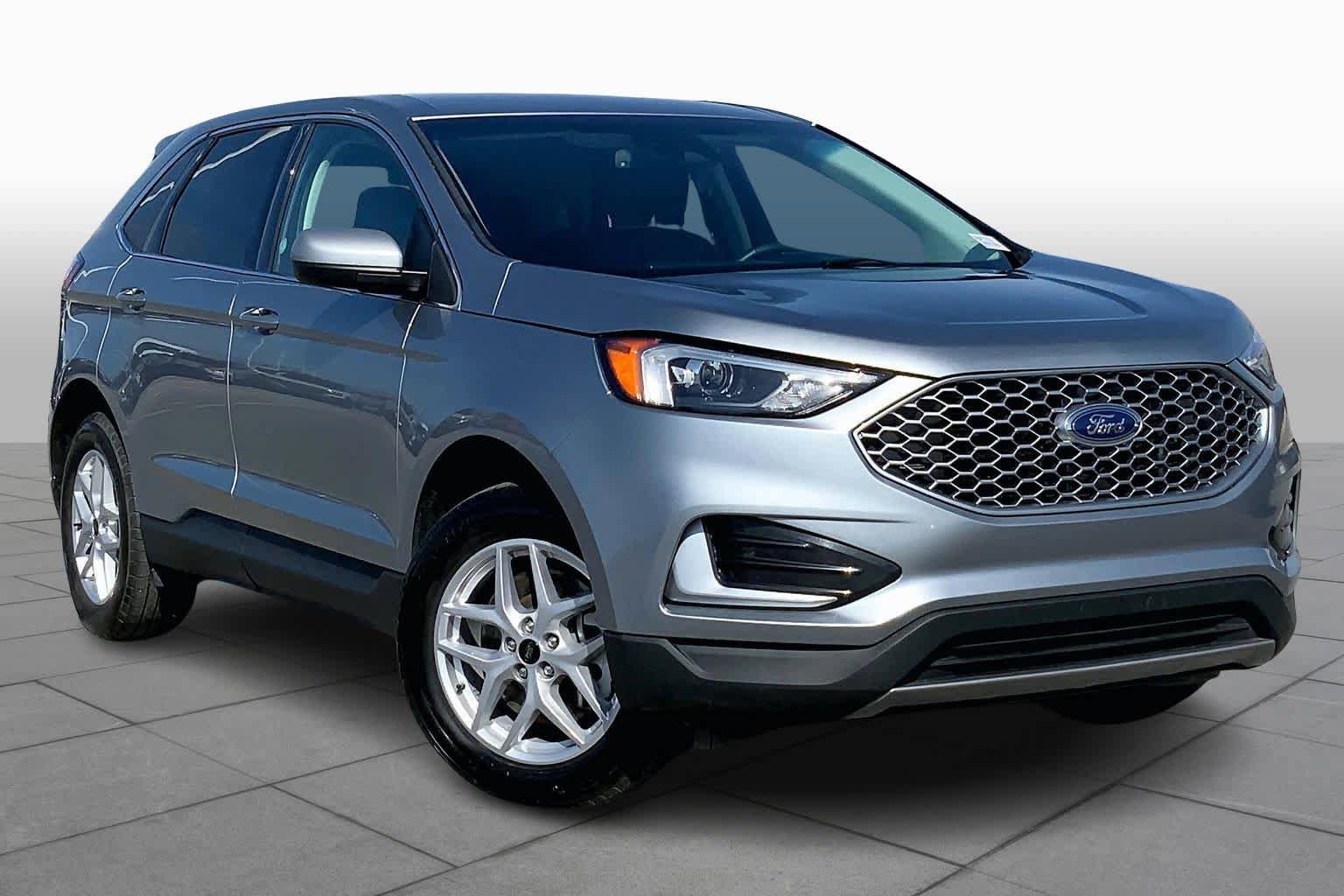 Certified 2024 Ford Edge SEL AWD/4WD image 3