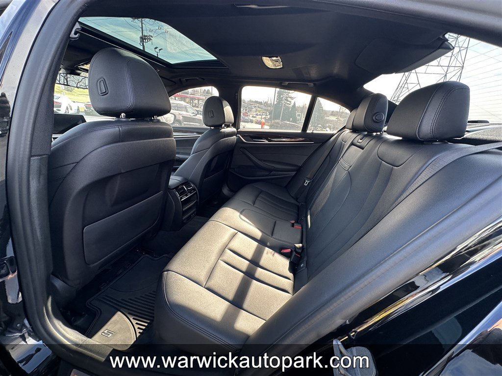 Used 2020 BMW 530i xDrive w/ Convenience Package AWD/4WD image 10