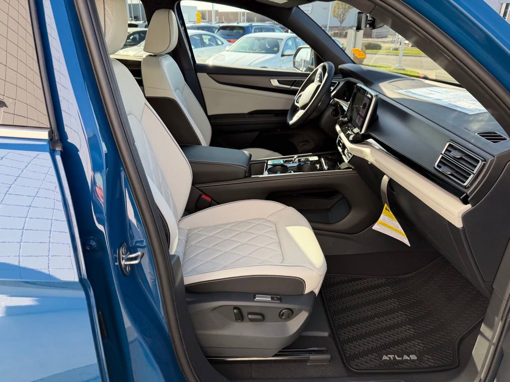 New 2026 Volkswagen Atlas Cross Sport SEL Premium R-Line image 21