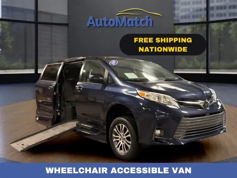 Used 2019 Toyota Sienna XLE FWD image 1
