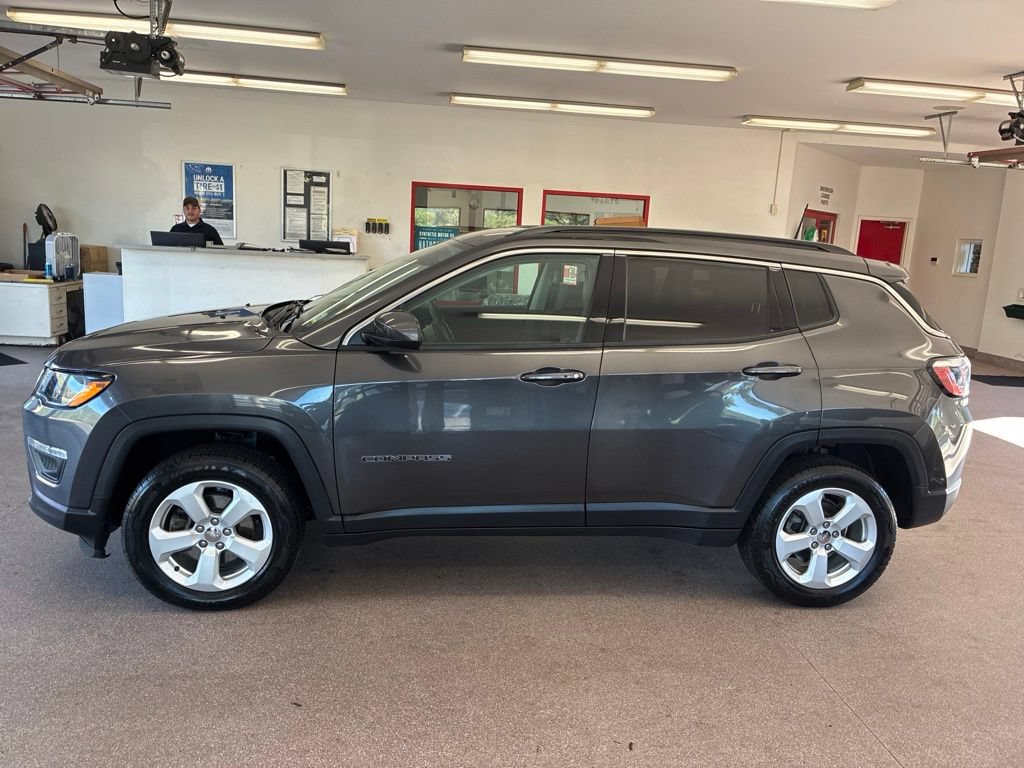 Used 2021 Jeep Compass Latitude AWD/4WD image 7