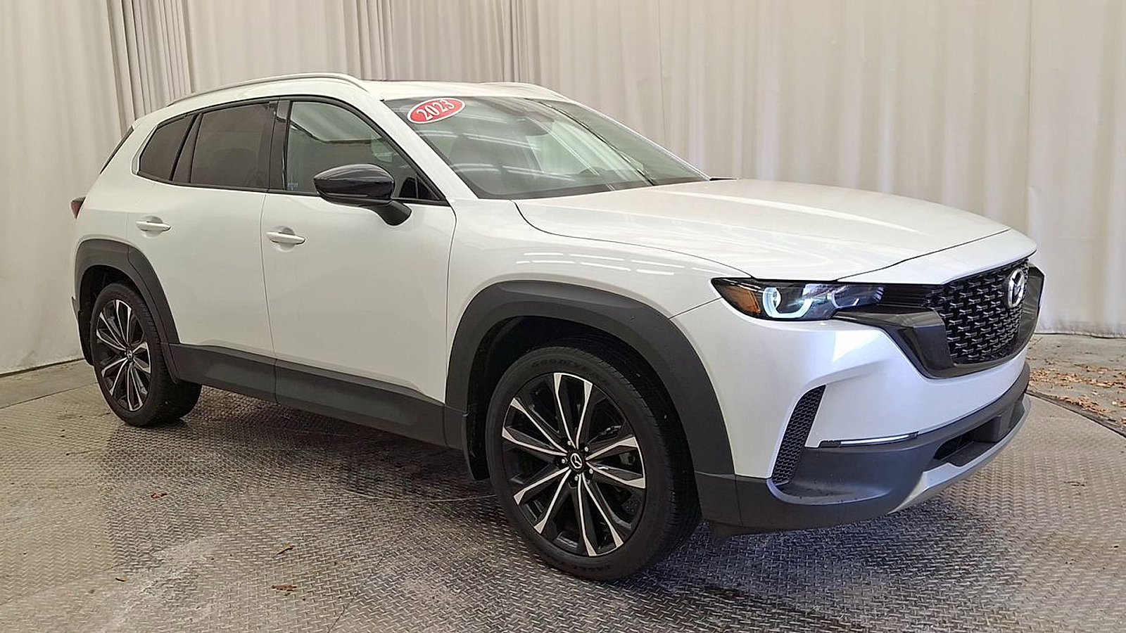 Used 2023 MAZDA CX-50 AWD 2.5 Turbo w/ Premium Pkg image 5