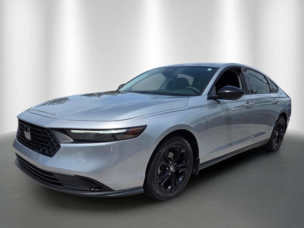 Certified 2025 Honda Accord SE image 7