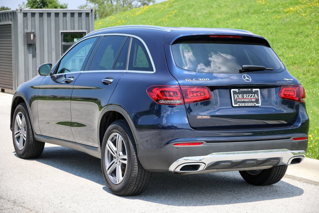 Used 2022 Mercedes-Benz GLC 300 4MATIC image 3