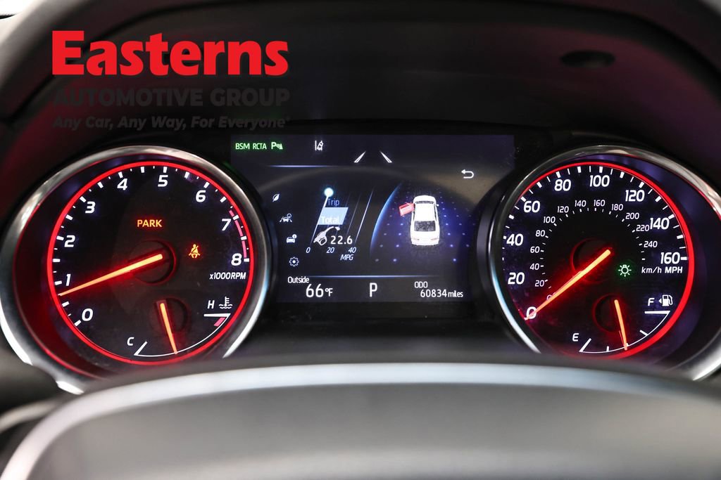Used 2018 Toyota Camry XSE FWD image 18
