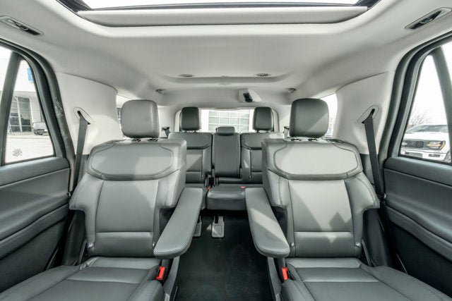New 2026 Ford Expedition Active AWD/4WD image 14