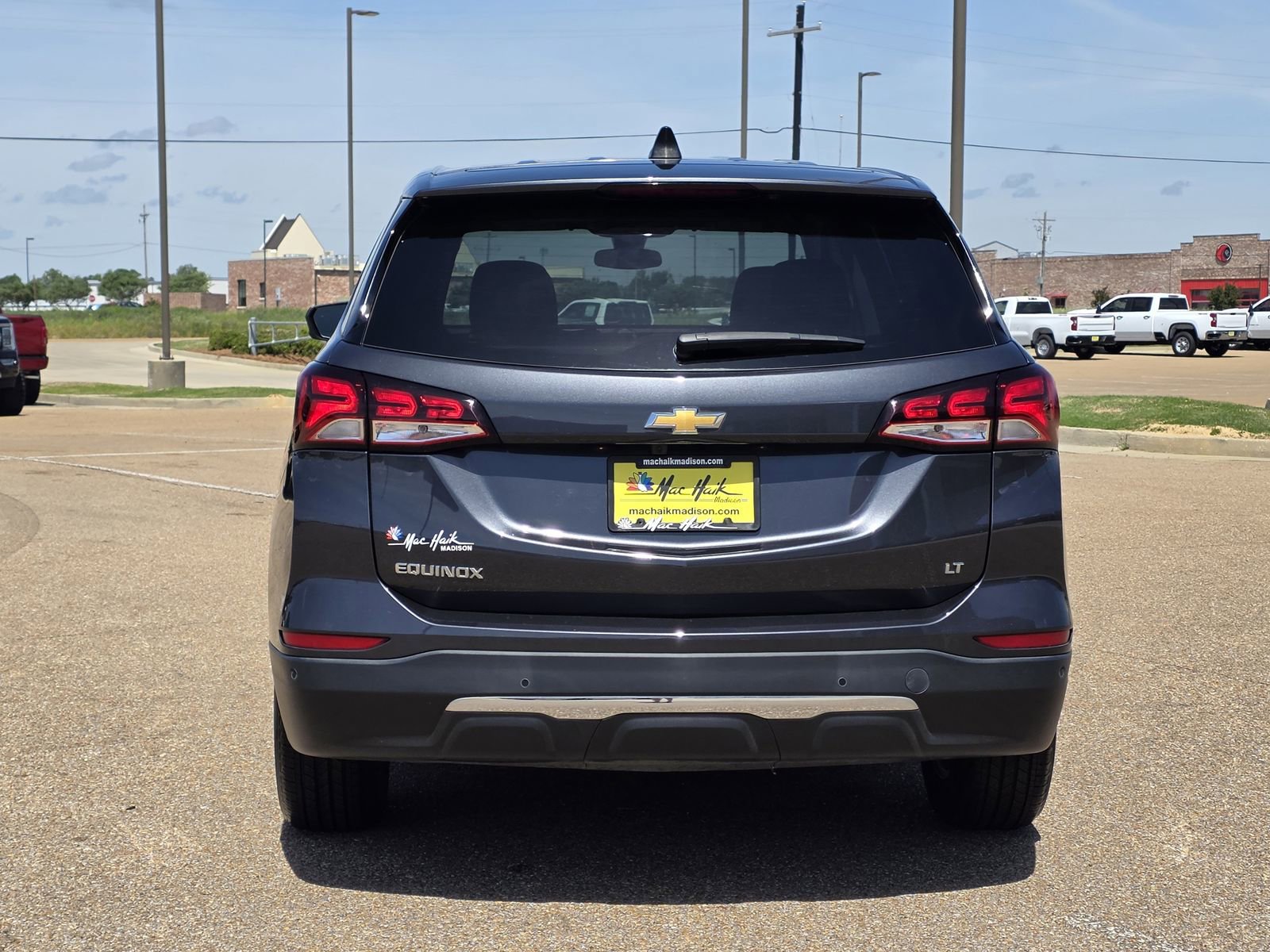 Used 2023 Chevrolet Equinox LT FWD image 32