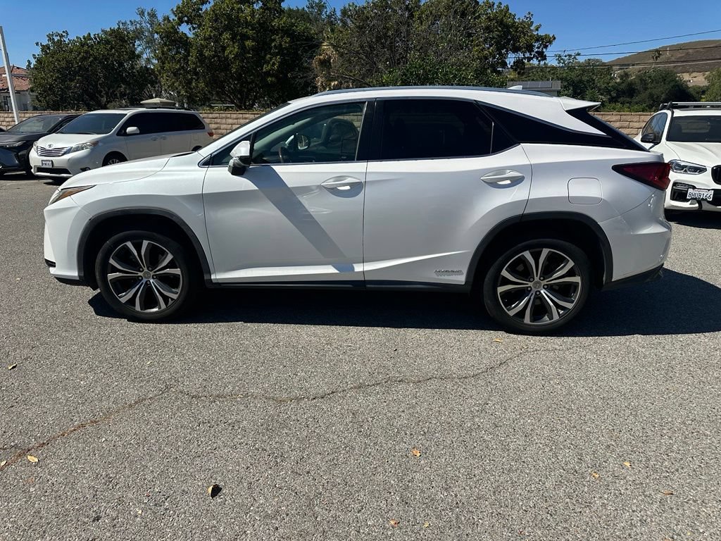 Used 2017 Lexus RX 450h AWD w/ Cold Weather Package image 2