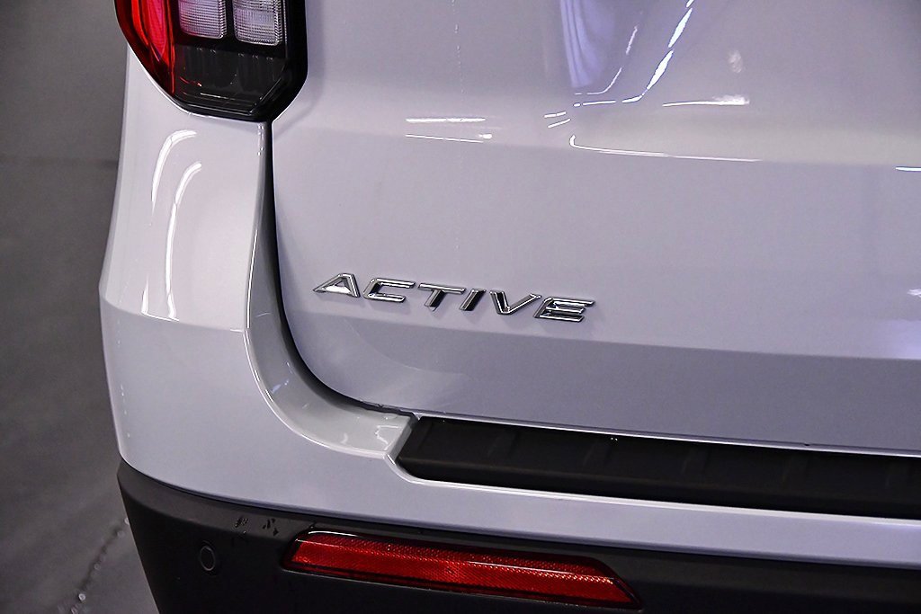 New 2026 Ford Explorer Active image 11