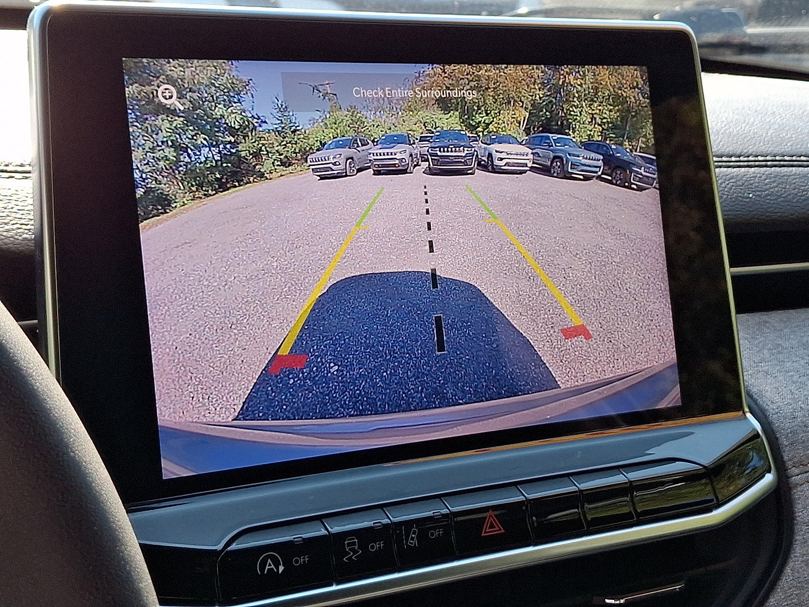 Certified 2023 Jeep Compass Latitude AWD/4WD image 18