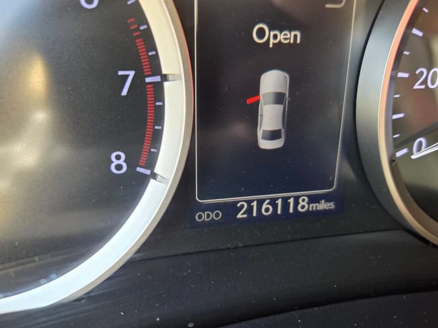 Used 2015 Lexus IS 250 w/ Premium Package RWD image 31