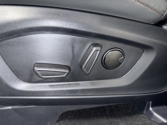 Used 2025 Ford Explorer Active w/ Active Comfort Package AWD/4WD image 13