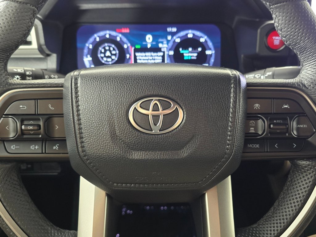 Used 2024 Toyota Tacoma TRD Off-Road w/ TRD Off Road Upgrade Package AWD/4WD image 14