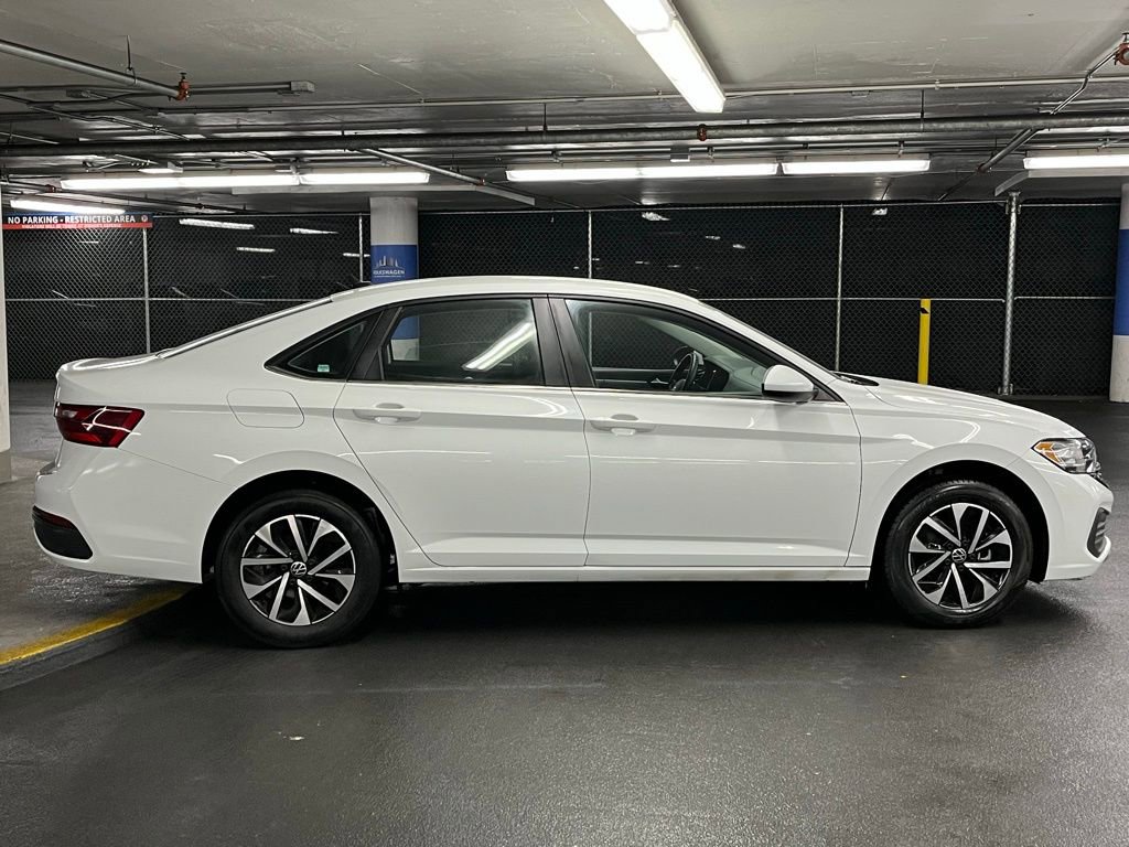 Used 2023 Volkswagen Jetta S w/ IQ.Drive Package image 34