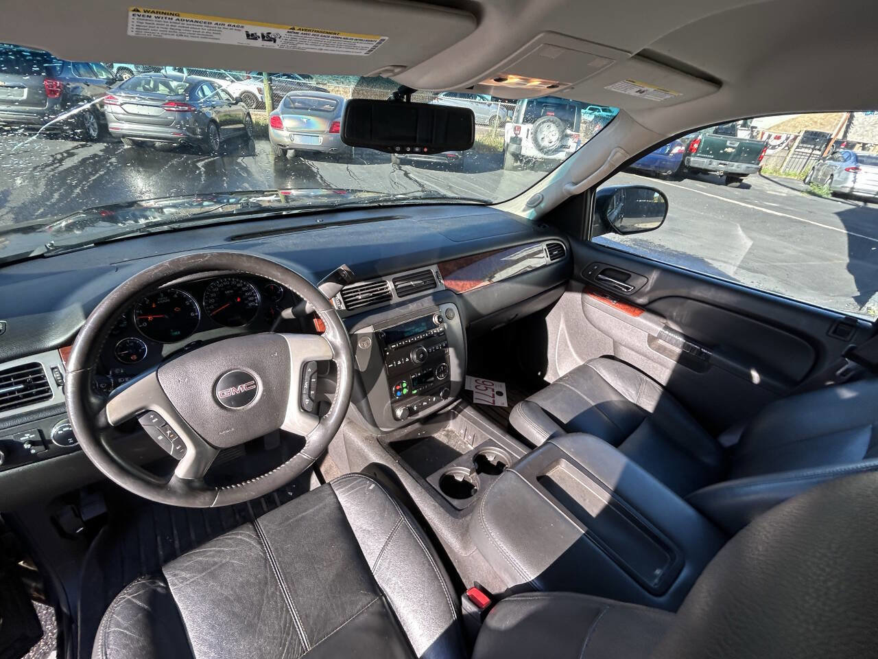 Used 2014 GMC Yukon XL SLT image 35