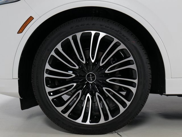 Used 2026 Lincoln Aviator Black Label w/ Dynamic Handling Package AWD/4WD image 38
