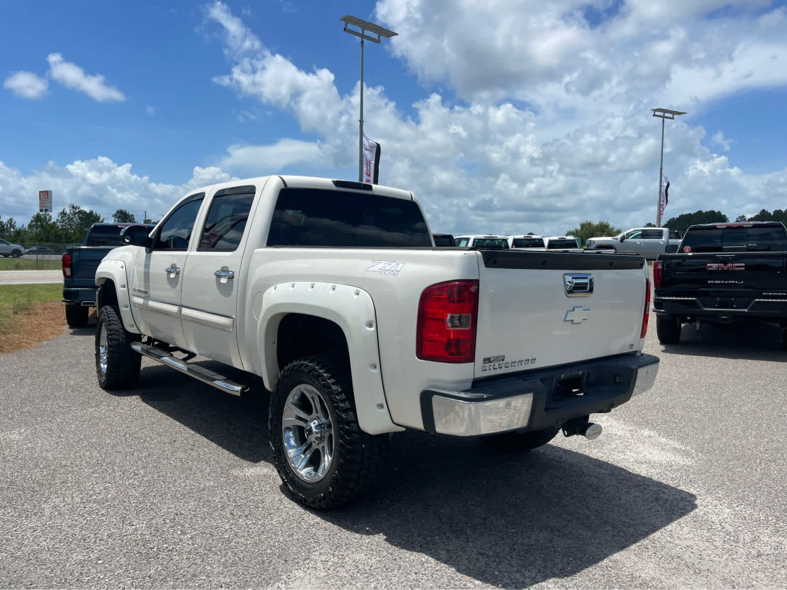 Used 2012 Chevrolet Silverado 1500 LT w/ All-Star Edition AWD/4WD image 7