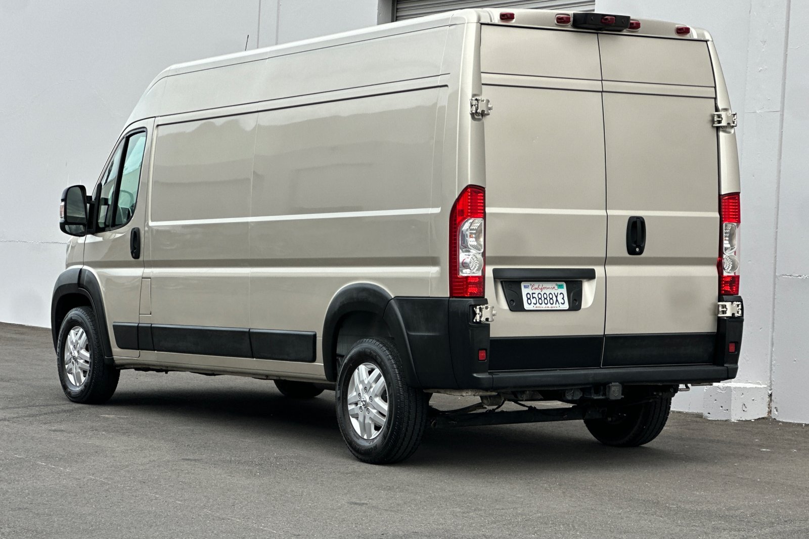 Used 2017 RAM ProMaster 2500 w/ Mopar Trailer Tow Group FWD image 6