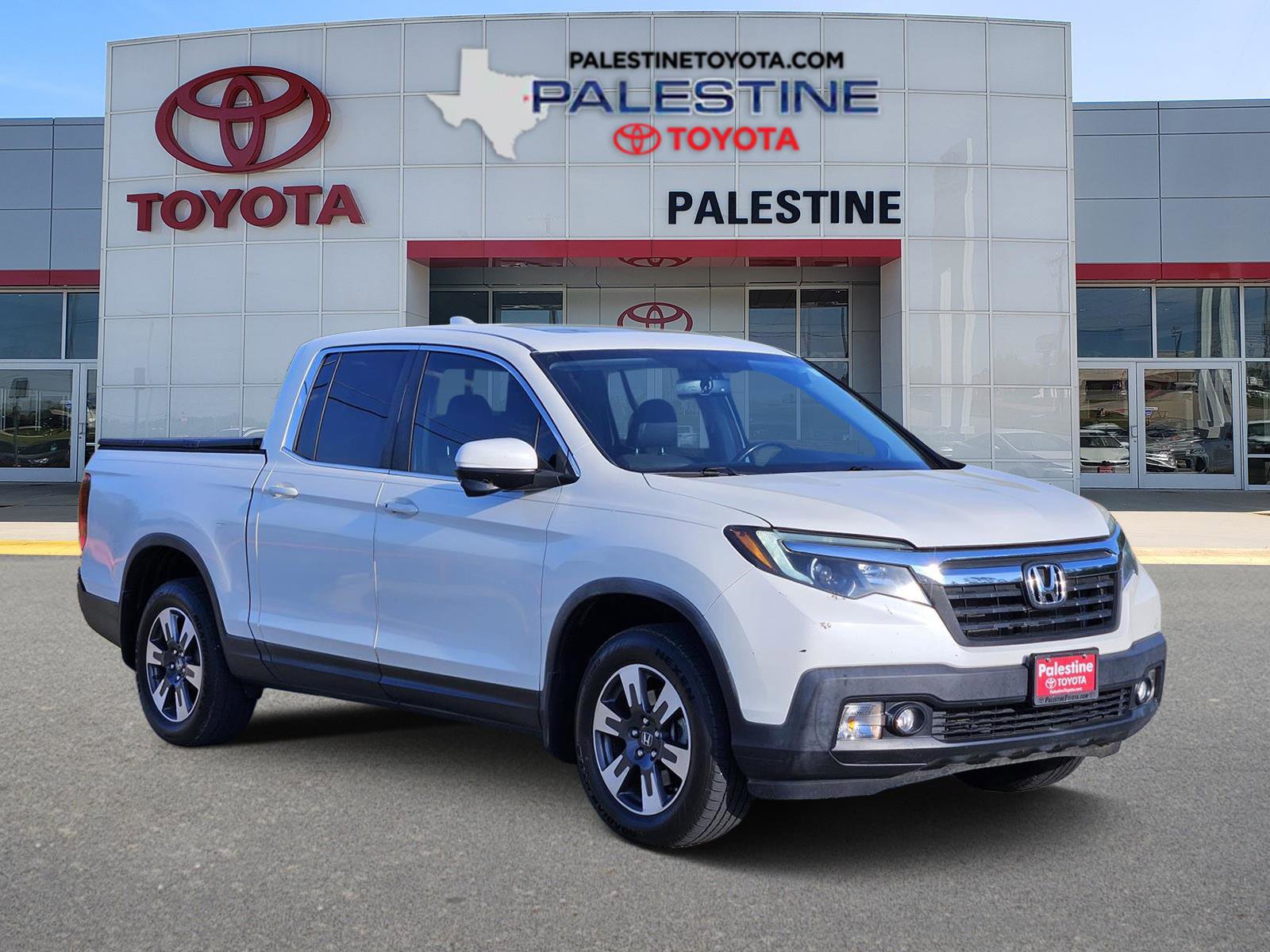 Used 2019 Honda Ridgeline RTL-T image 1