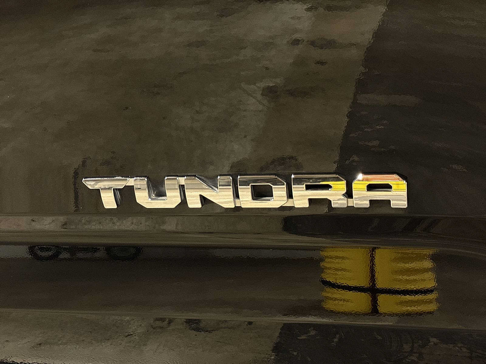 Used 2022 Toyota Tundra Limited w/ Power Package AWD/4WD image 27