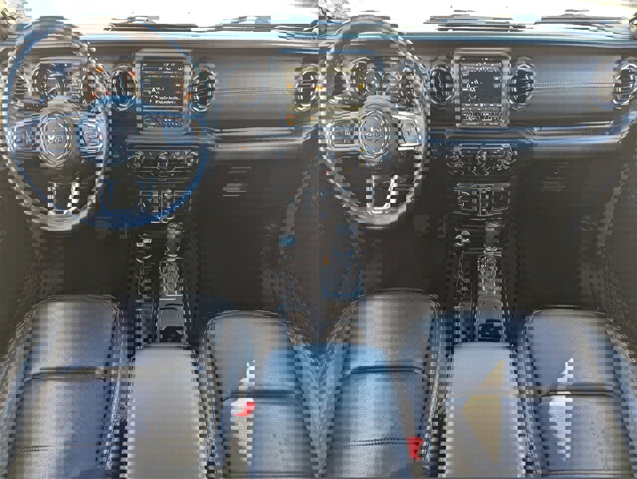 Used 2018 Jeep Wrangler Unlimited Sahara image 16