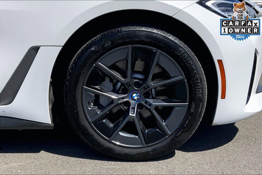 Used 2023 BMW i4 eDrive35 image 9