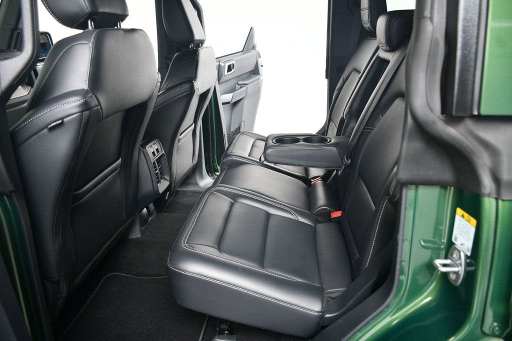 Used 2025 Ford Bronco Outer Banks AWD/4WD image 34