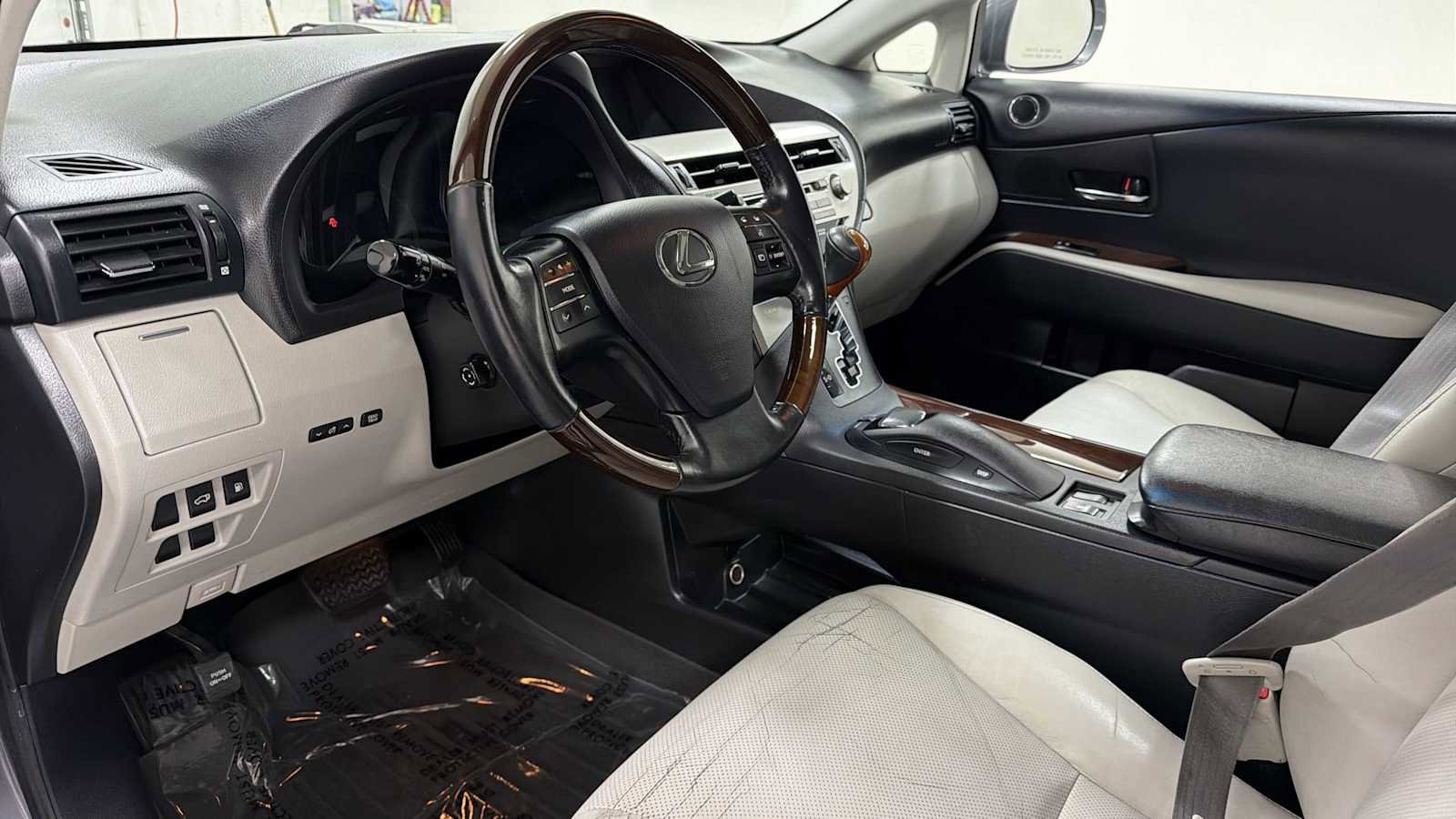 Used 2012 Lexus RX 450h AWD w/ Premium Pkg image 12