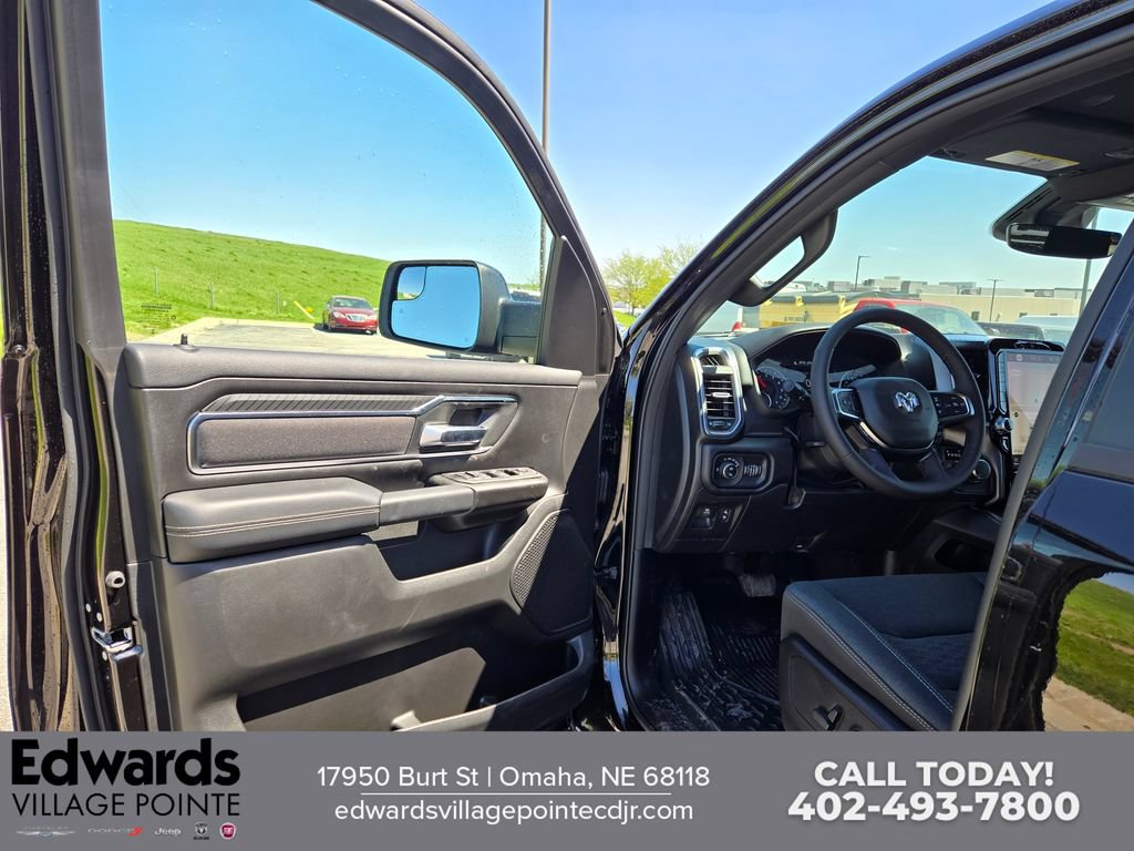 New 2026 RAM 1500 Big Horn AWD/4WD image 10