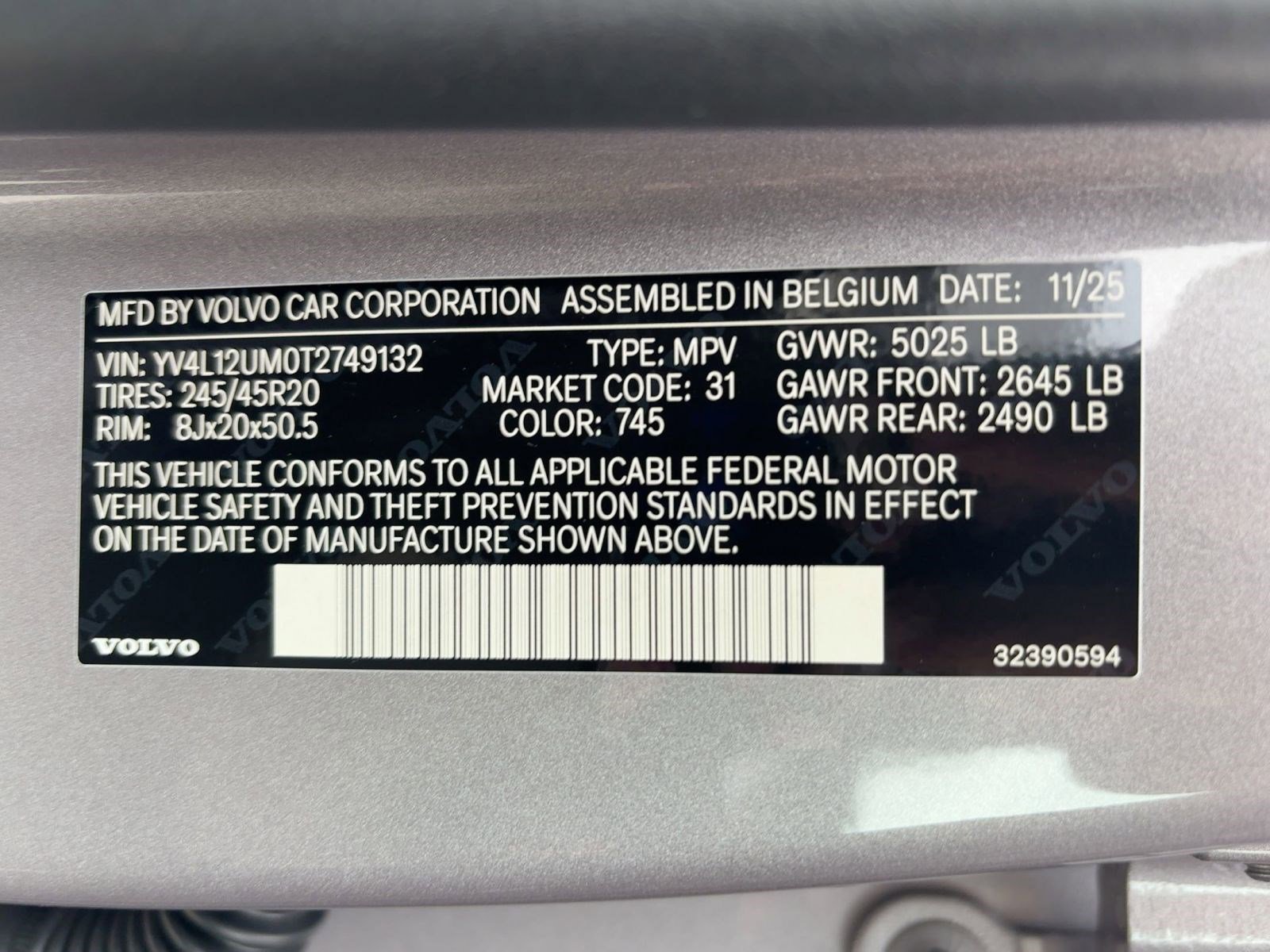 New 2026 Volvo XC40 B5 Ultra w/ Climate Package image 19