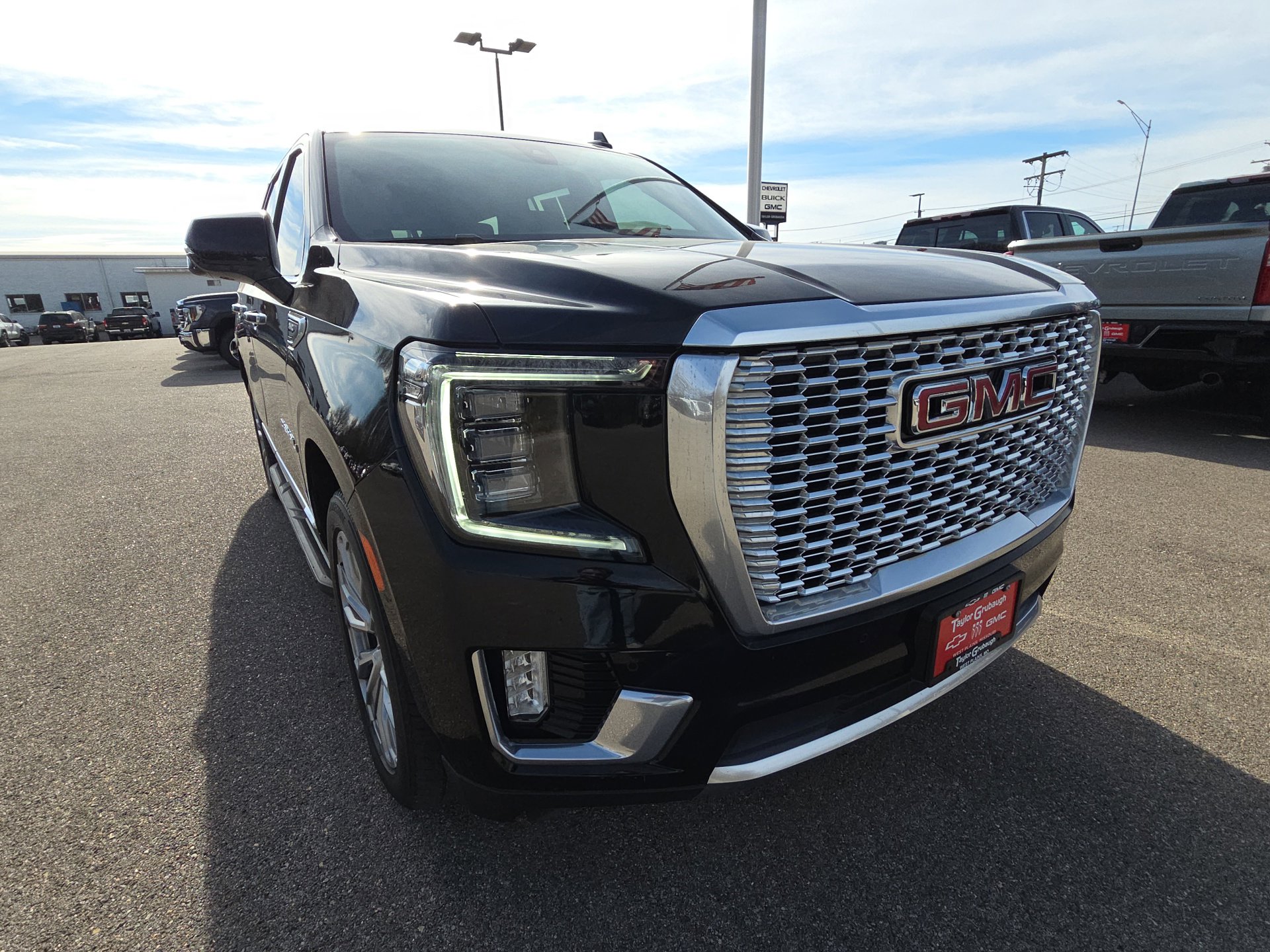 Certified 2021 GMC Yukon Denali image 11