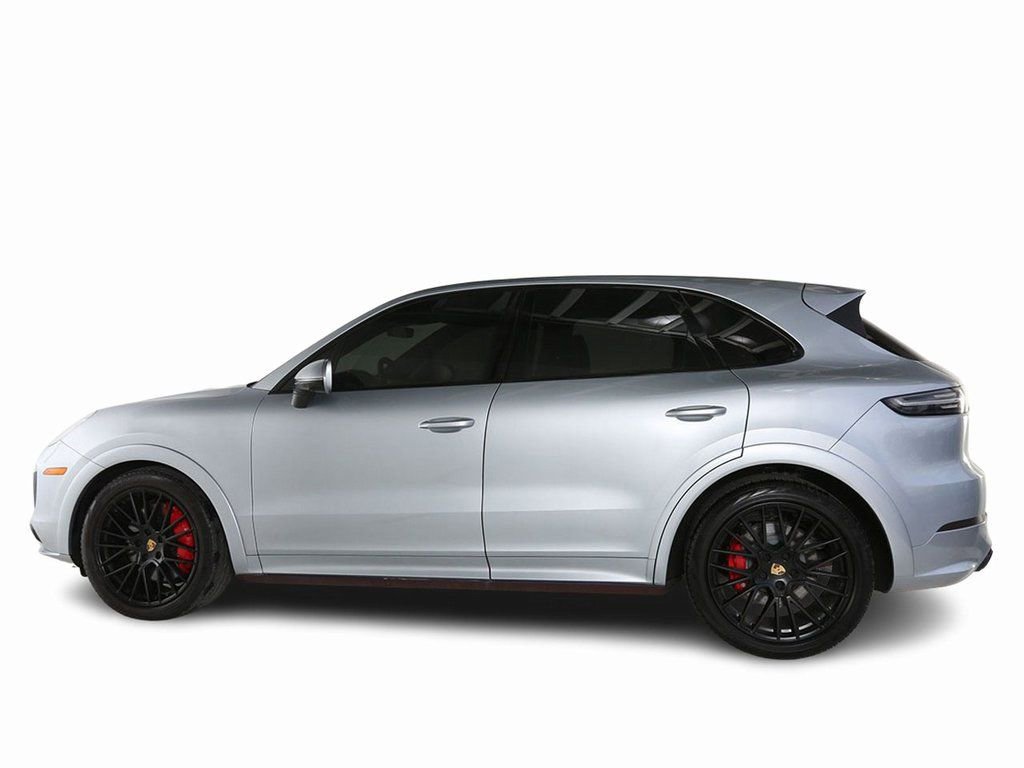 Used 2021 Porsche Cayenne GTS w/ Premium Package Plus image 6