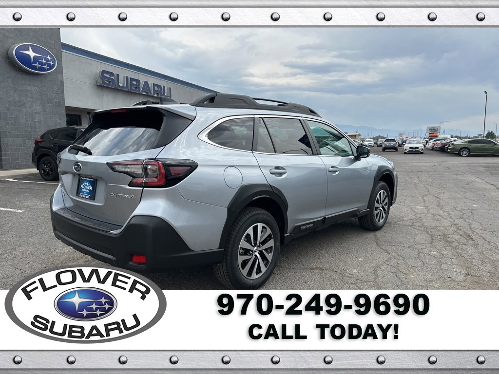 New 2025 Subaru Outback Premium image 7