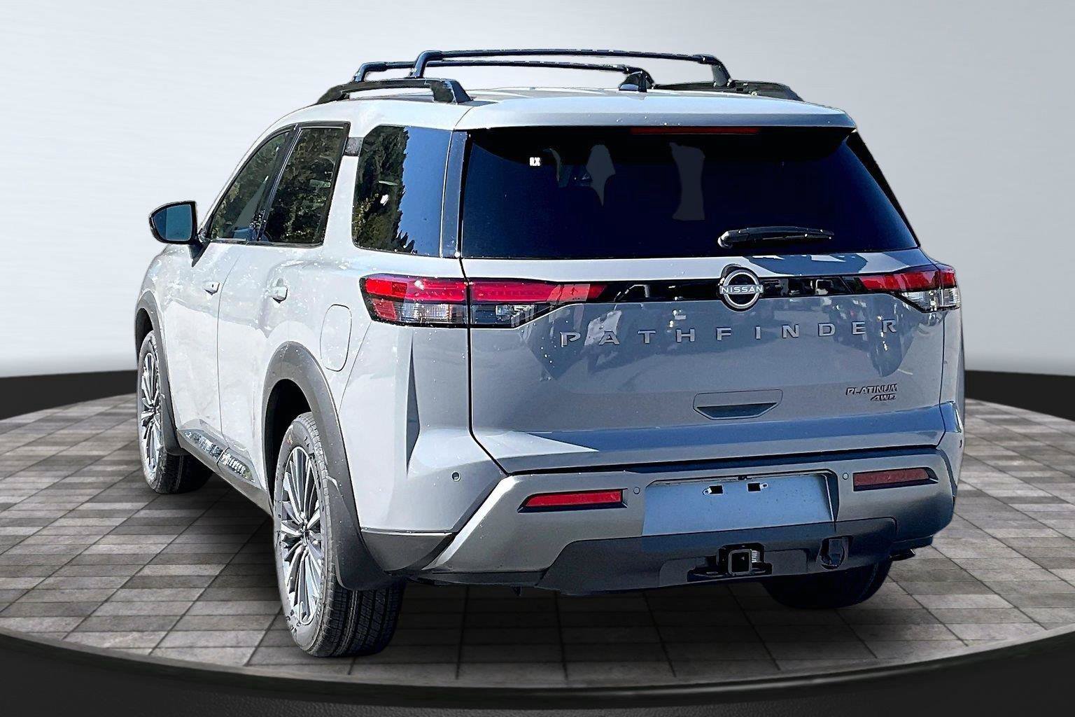 New 2026 Nissan Pathfinder Platinum AWD/4WD image 3
