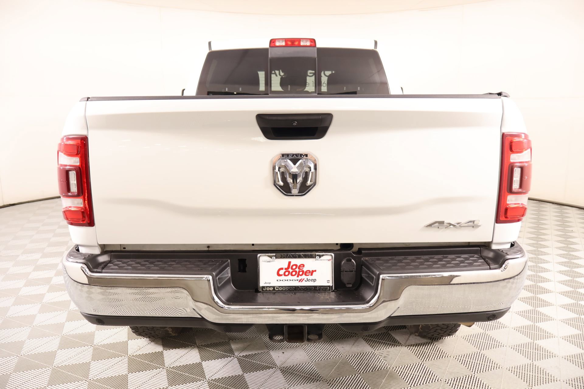 Used 2023 RAM 2500 Tradesman w/ Safety Group AWD/4WD image 22