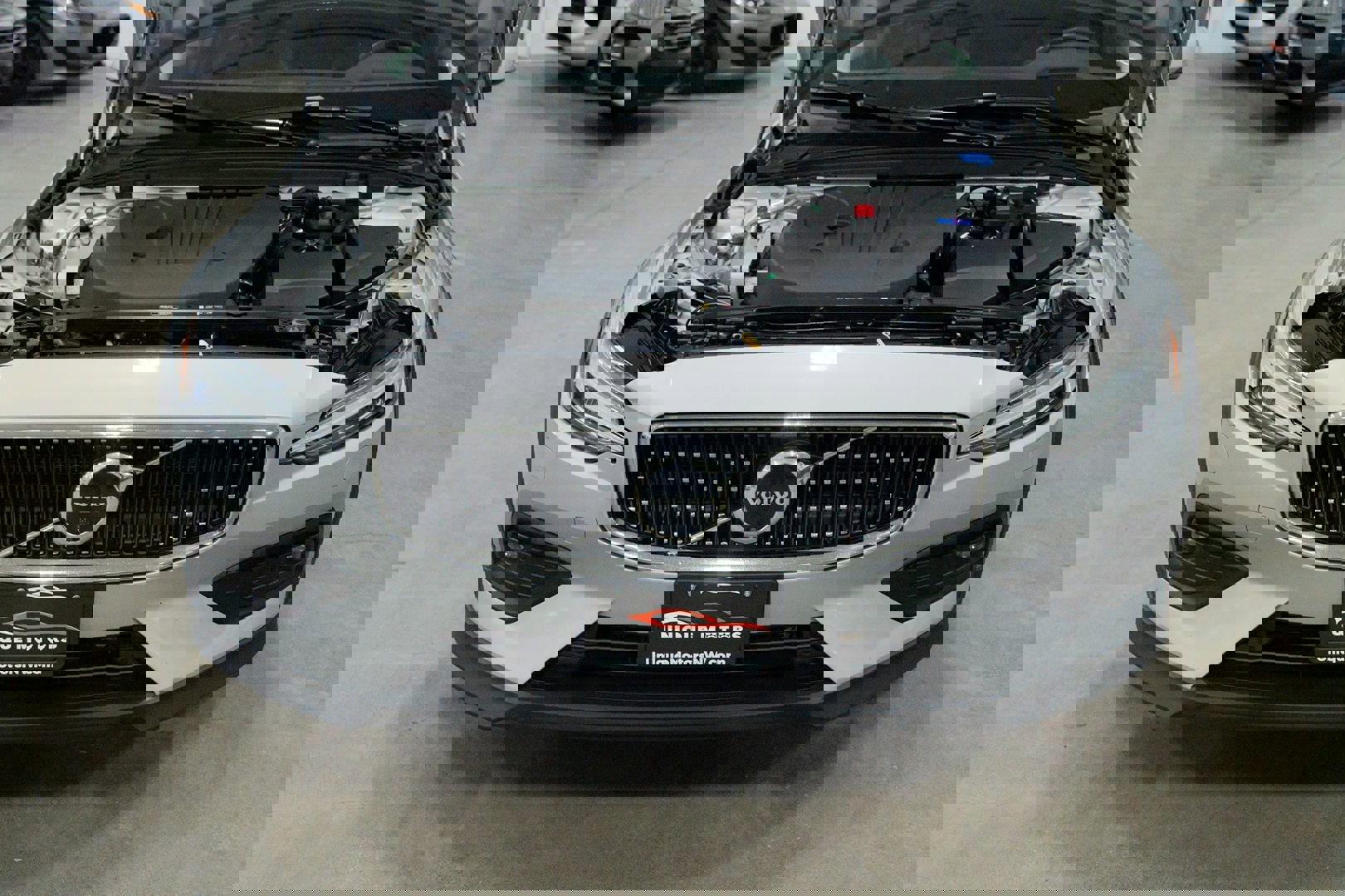 Used 2023 Volvo V60 B5 Cross Country Ultimate w/ Climate Package image 50