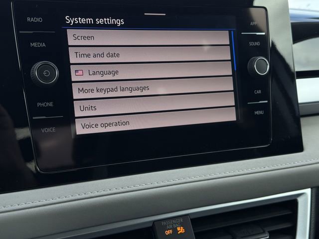 New 2026 Volkswagen Taos SE image 14