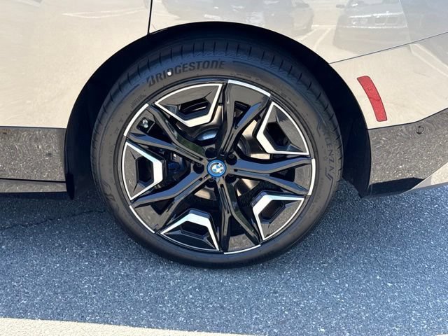 Certified 2023 BMW iX M60 w/ Executive Package AWD/4WD image 14