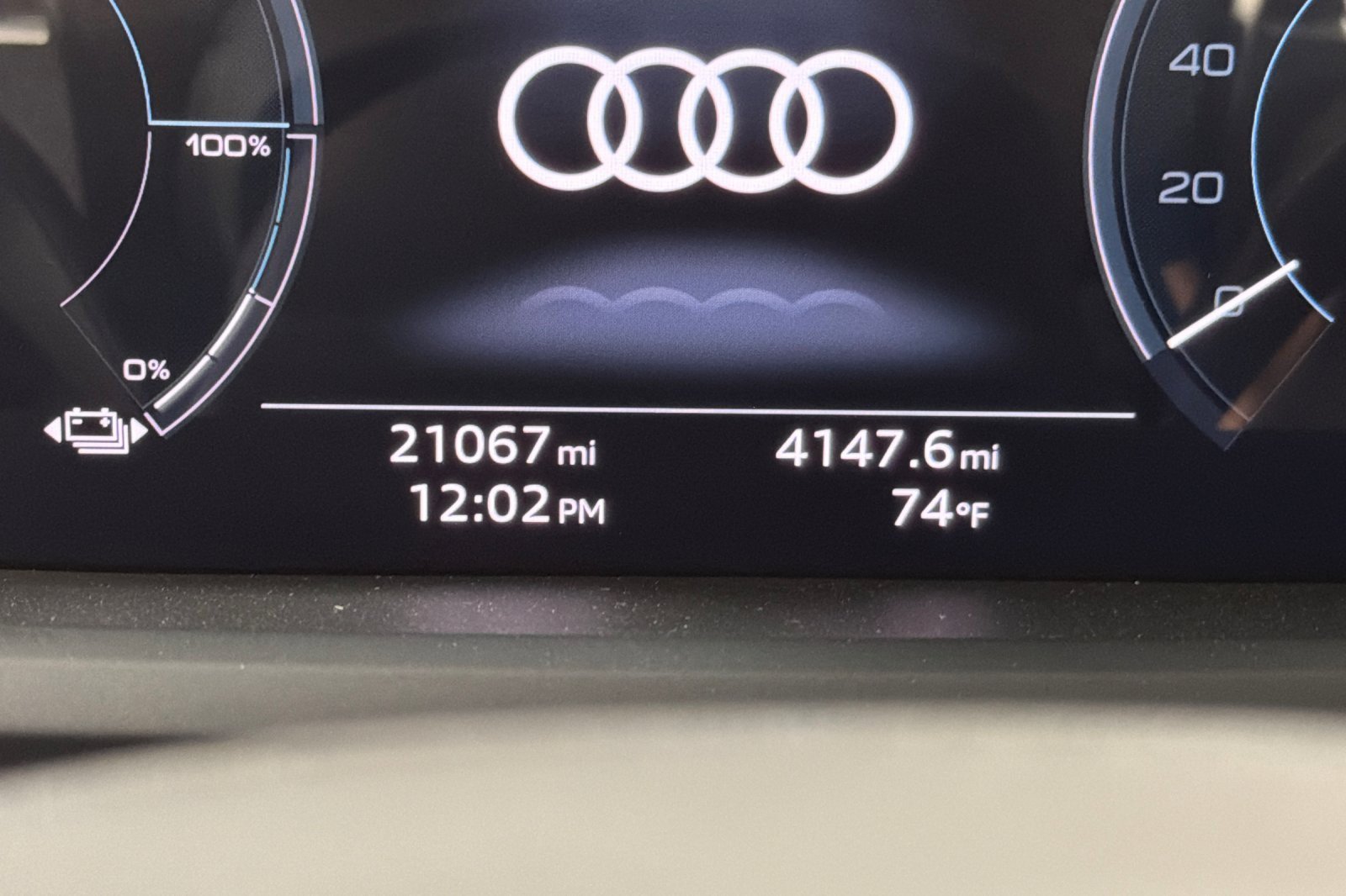 Used 2023 Audi e-tron GT Premium Plus w/ Performance Package AWD/4WD image 23