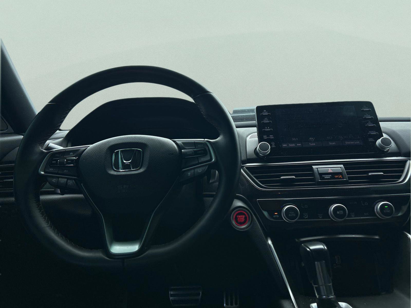 Used 2018 Honda Accord Sport image 23