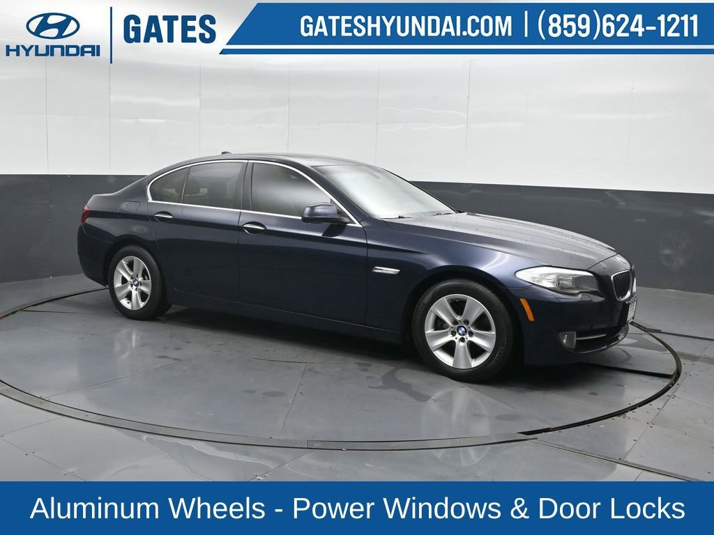 Used 2013 BMW 528i xDrive Sedan image 4