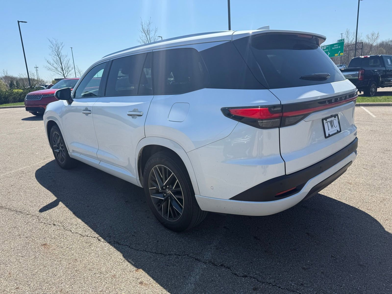 Used 2024 Lexus TX 350 AWD w/ Captains Chair Package image 7