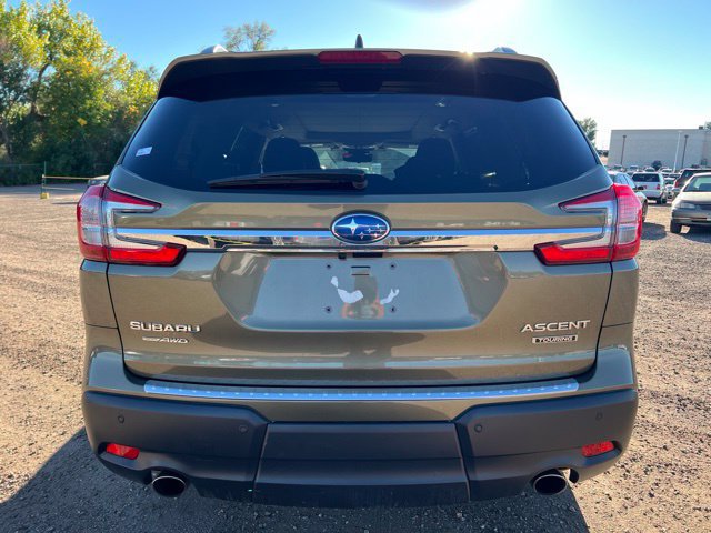 Used 2024 Subaru Ascent Touring AWD/4WD image 4