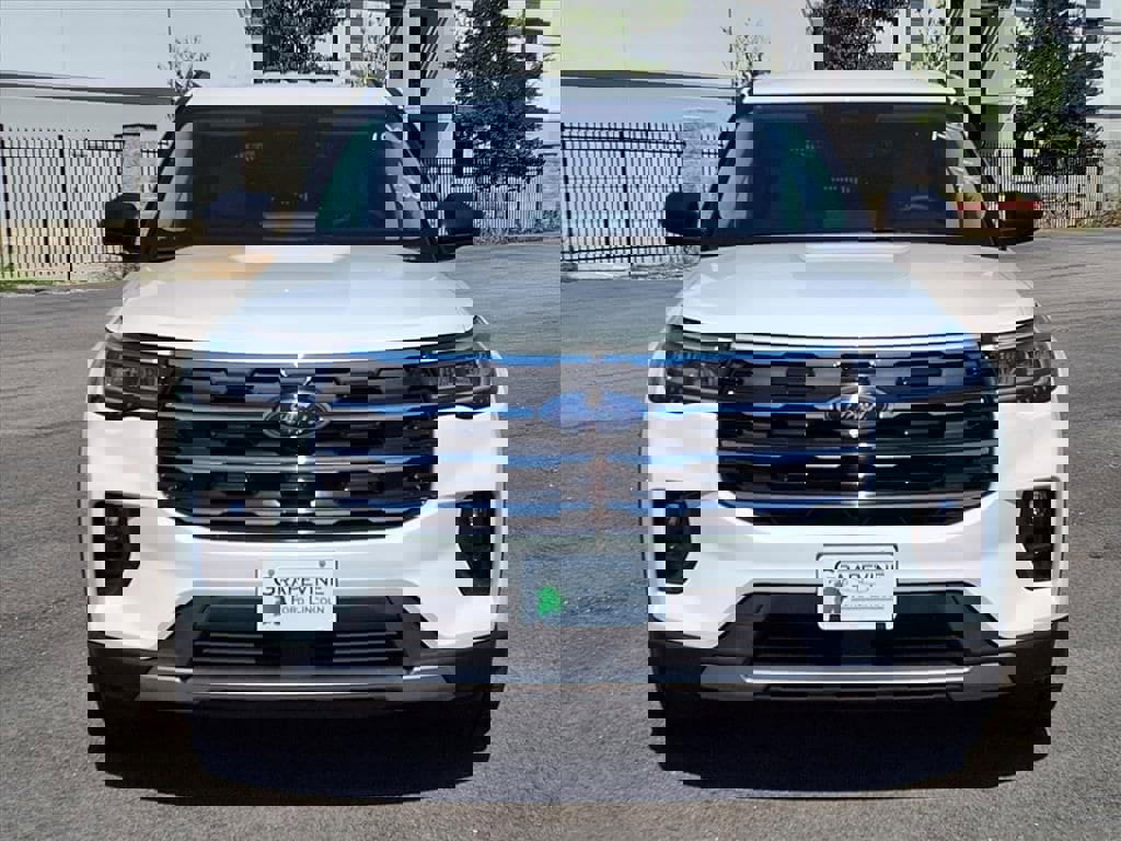 Certified 2025 Ford Explorer Active w/ Active Comfort Package image 2